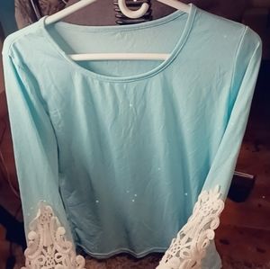 Size Medium long sleeve